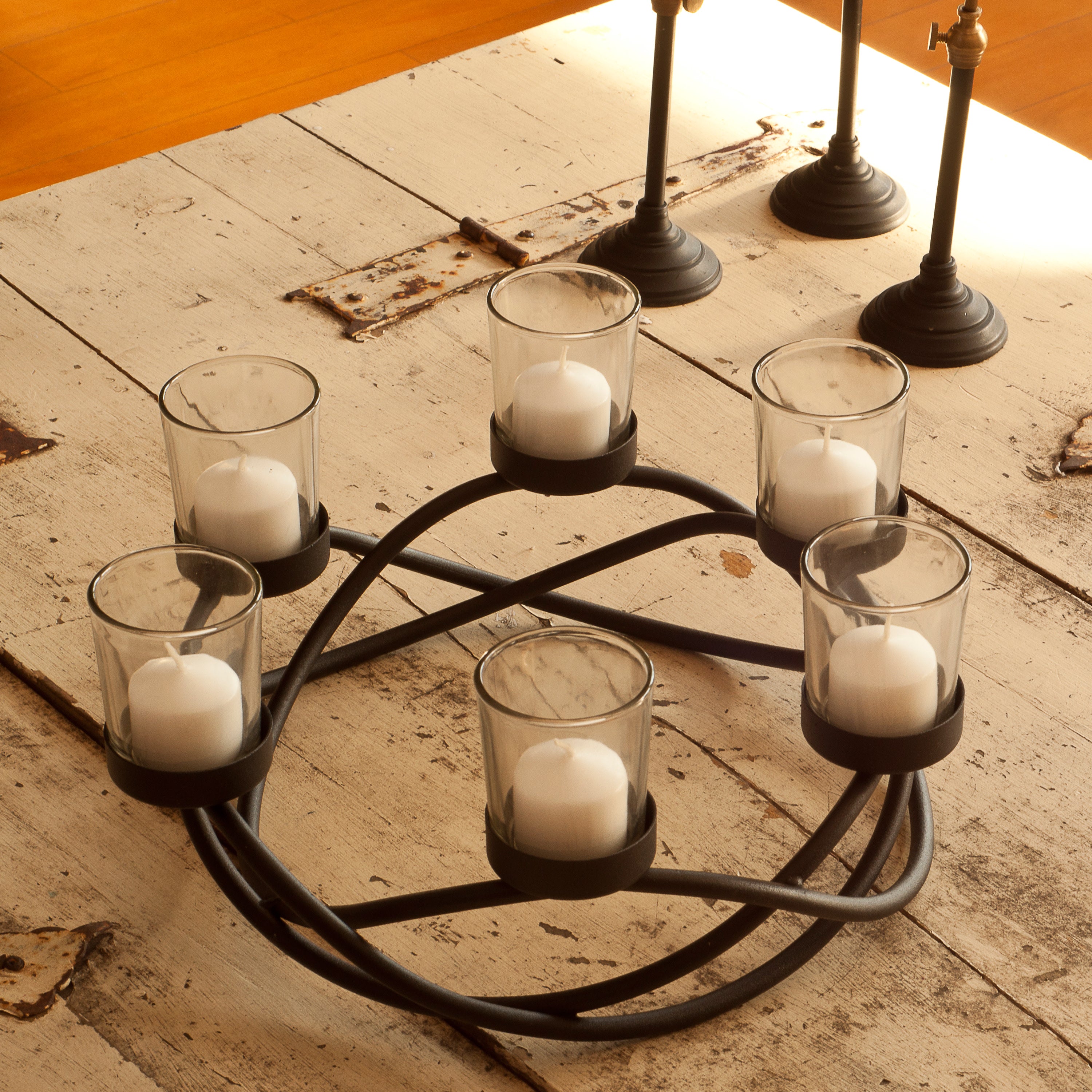 Round Waves Glass and Iron 6 Votive Candles Holder