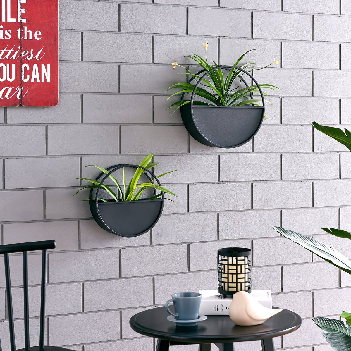 black wall plant hanger Round 2-Piece iron Wall Planter Set