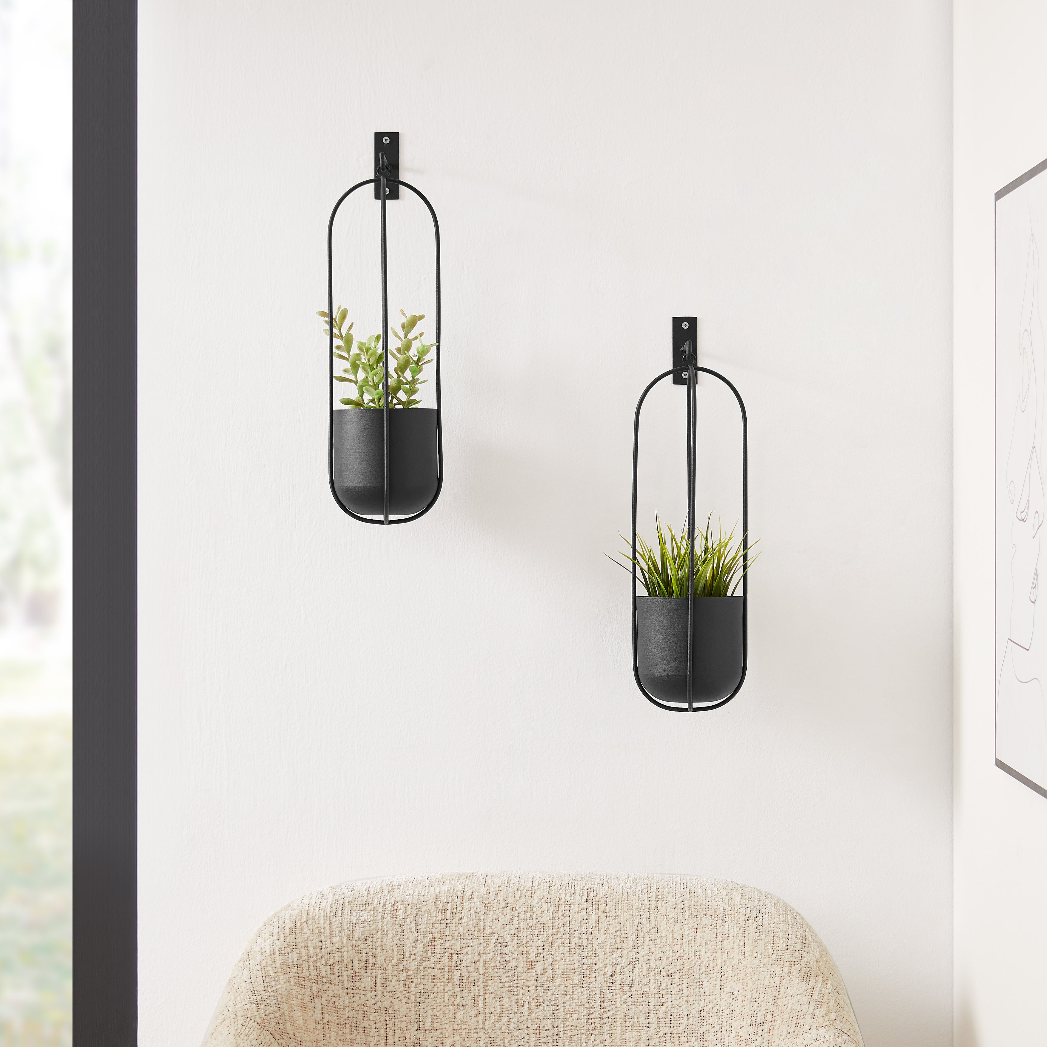 Walter 2-Piece Modern Black Metal Oval Hanging Planter Set with Chain Hanging Option